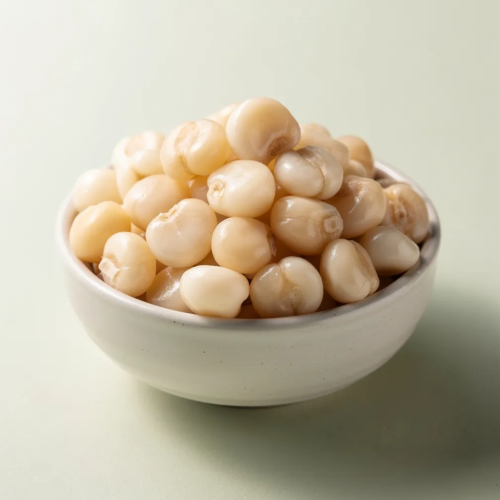 Hominy, weiß, aus der Dose — nutrition facts